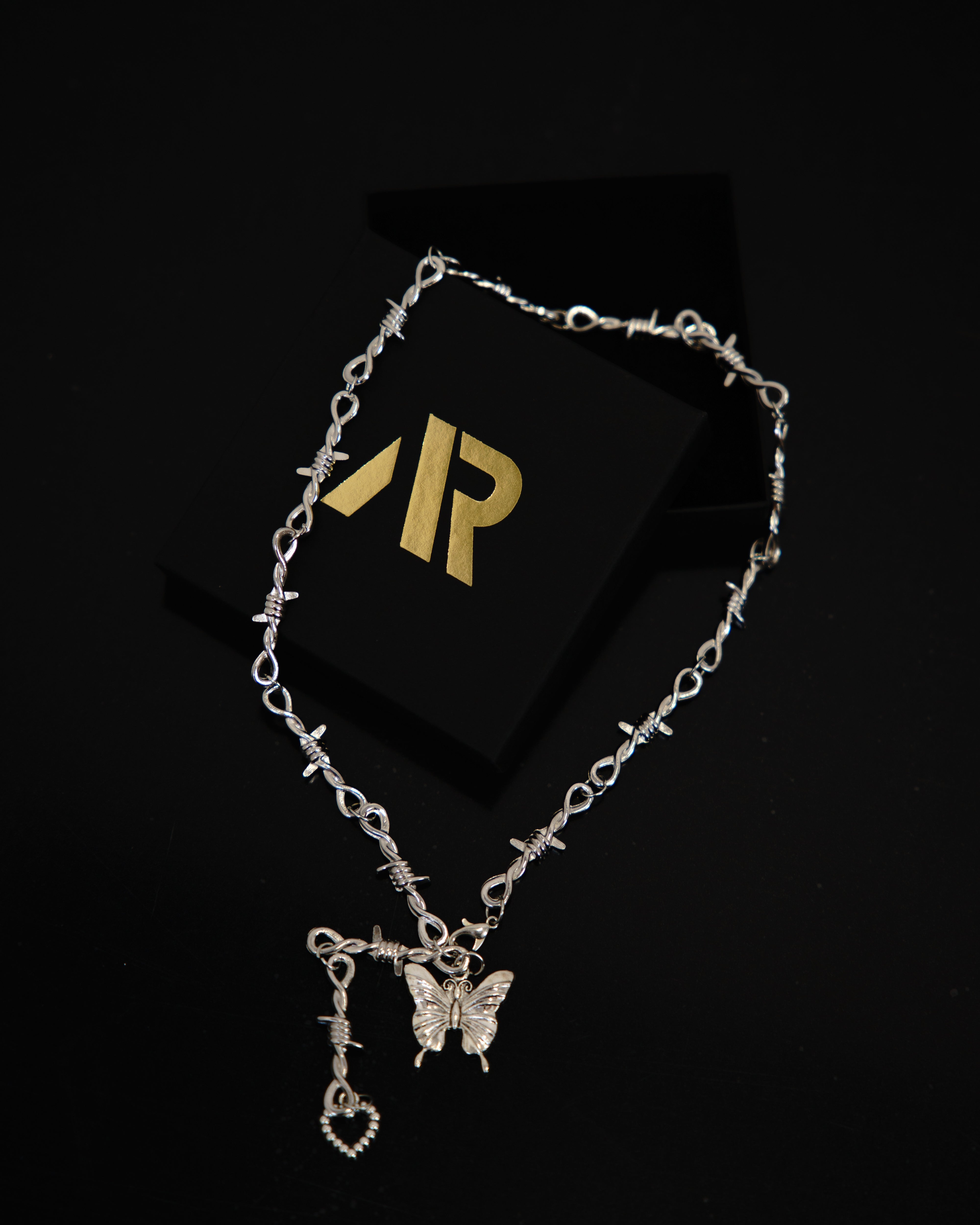 Golden Pulse Necklace AmsterdamRave