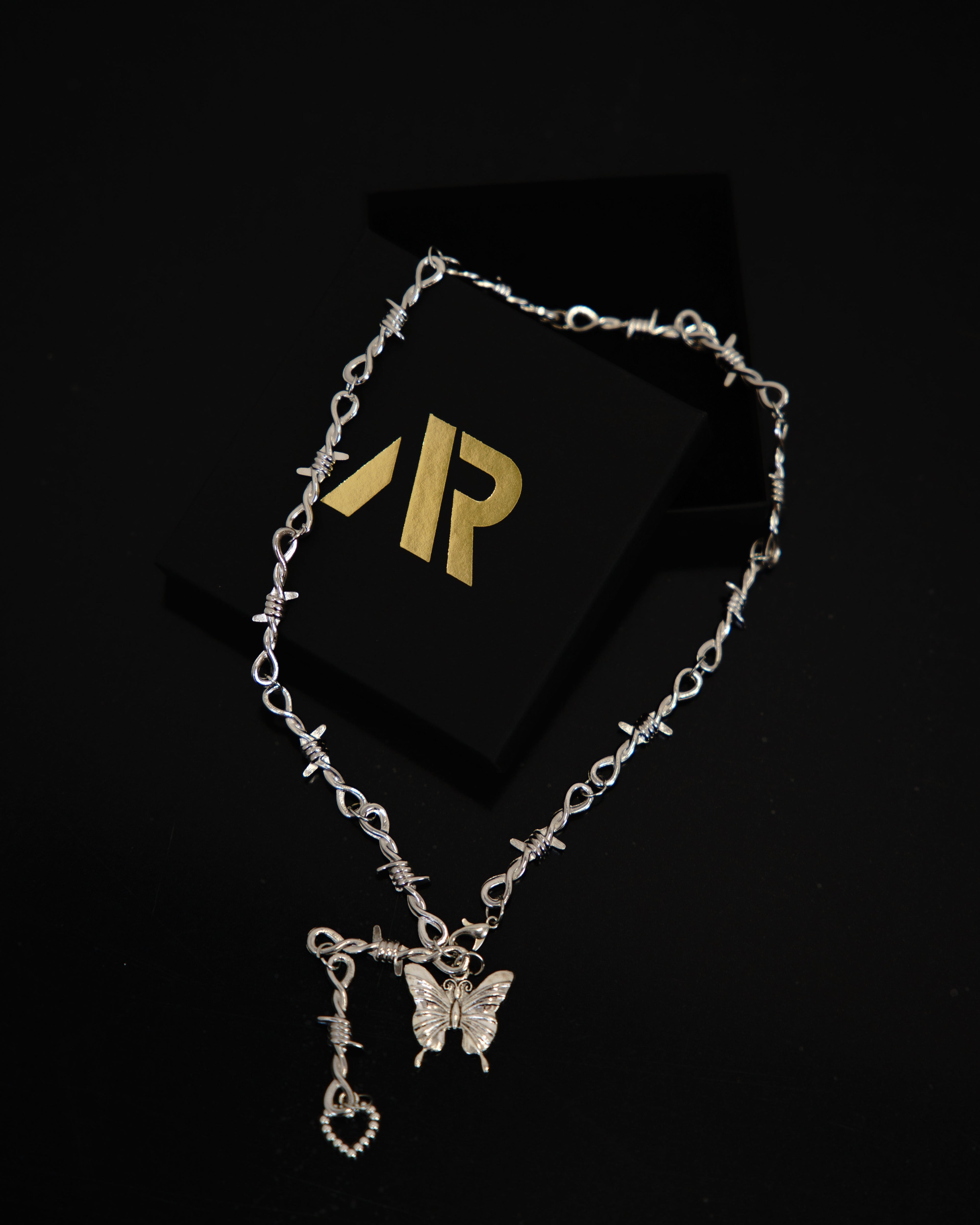 Golden Pulse Necklace AmsterdamRave